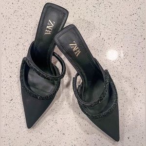Zara Kitten Heel with cutout